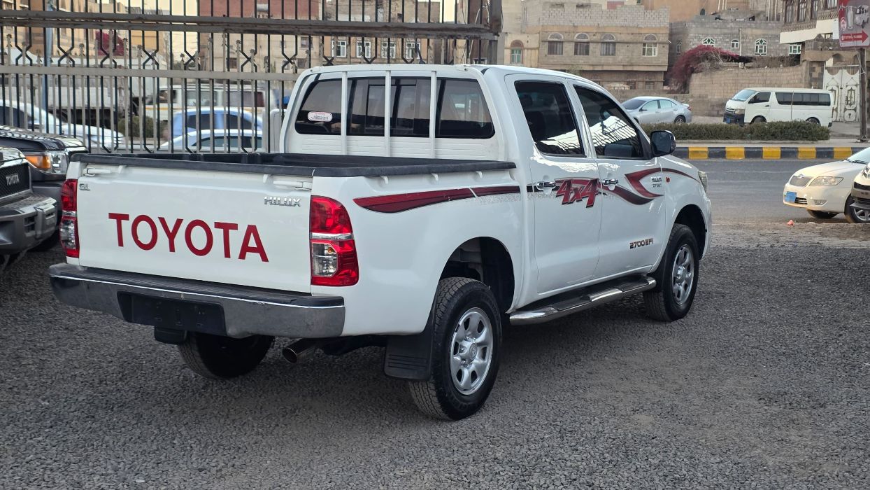 هايلوكس دبل 2014