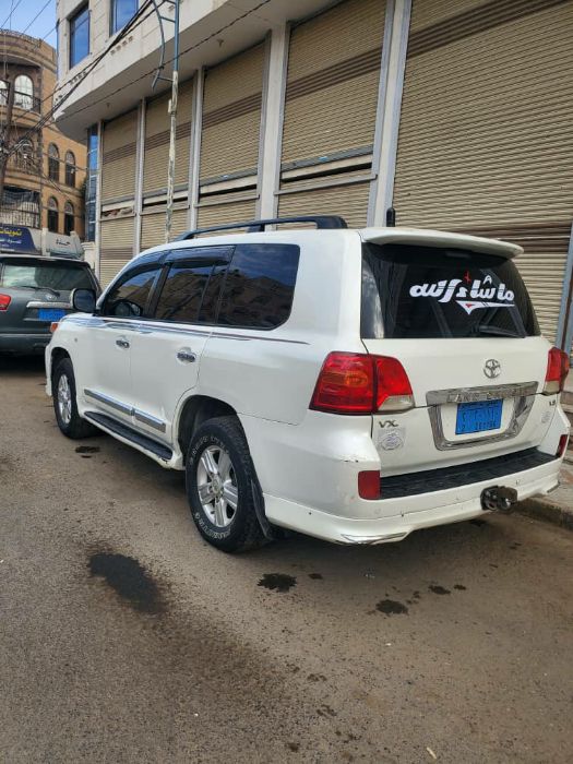 صالون VXR 2009  فل كامل 8 بستون توماتيك فتحه سقف