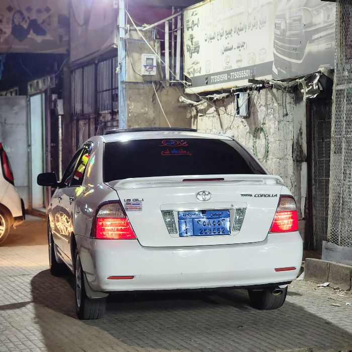 تويوتا كورلا