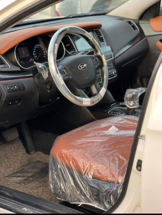 Kia K7 Limited