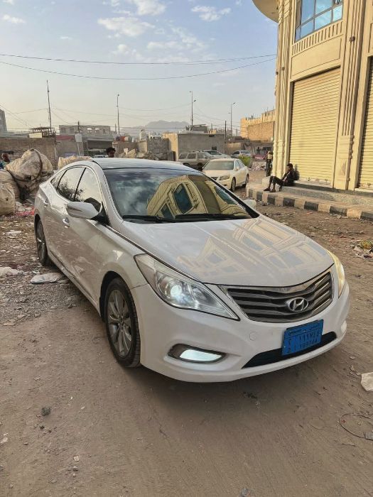 هيونداي ازيرا