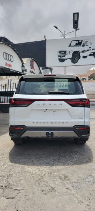 لكزس LX600