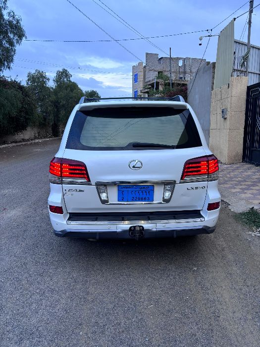 لكزز LX570