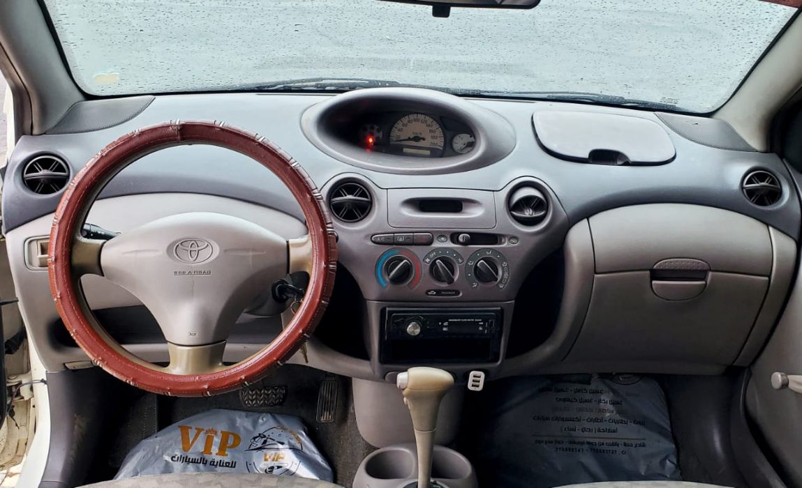 ايكو موديل 2001 وارد خليجي بضاعة نظيف
