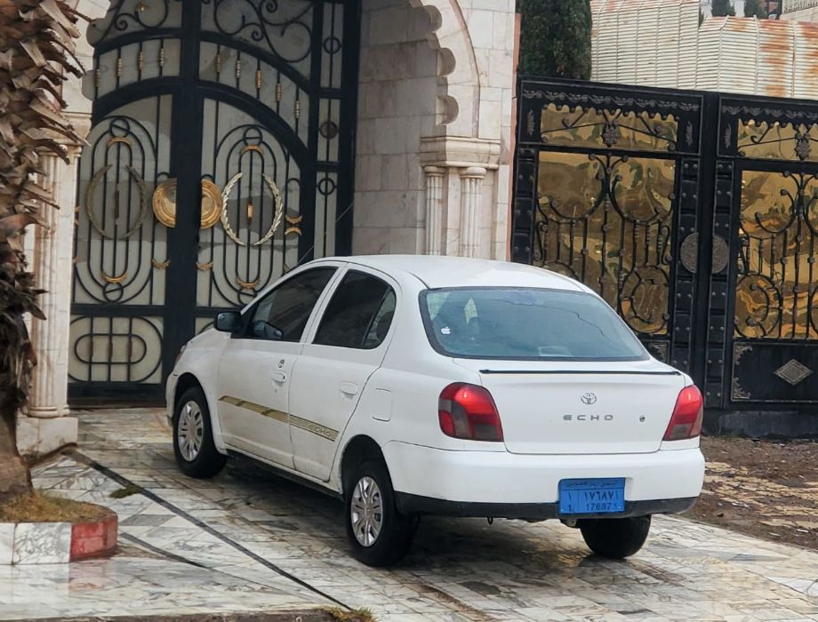ايكو موديل 2001 وارد خليجي بضاعة نظيف