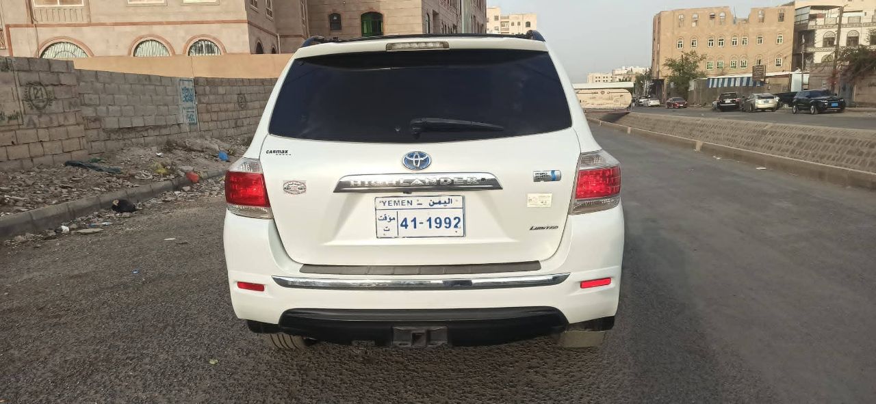 هيلاندر هايبرد 2012