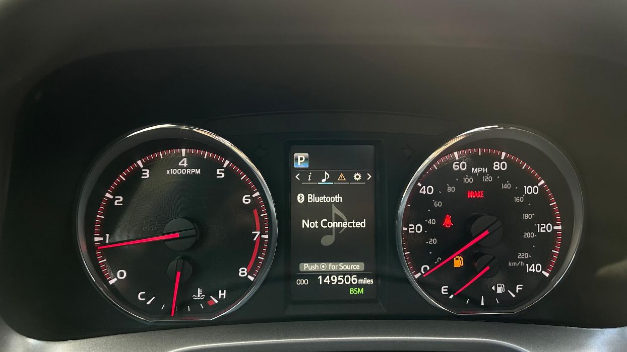 🚘 للبيع تويوتا رافور موديل 2016_فئة SE_وارررررد أمريكي _ لون برتقالي 🧡
 السعر: 12,000 دولار