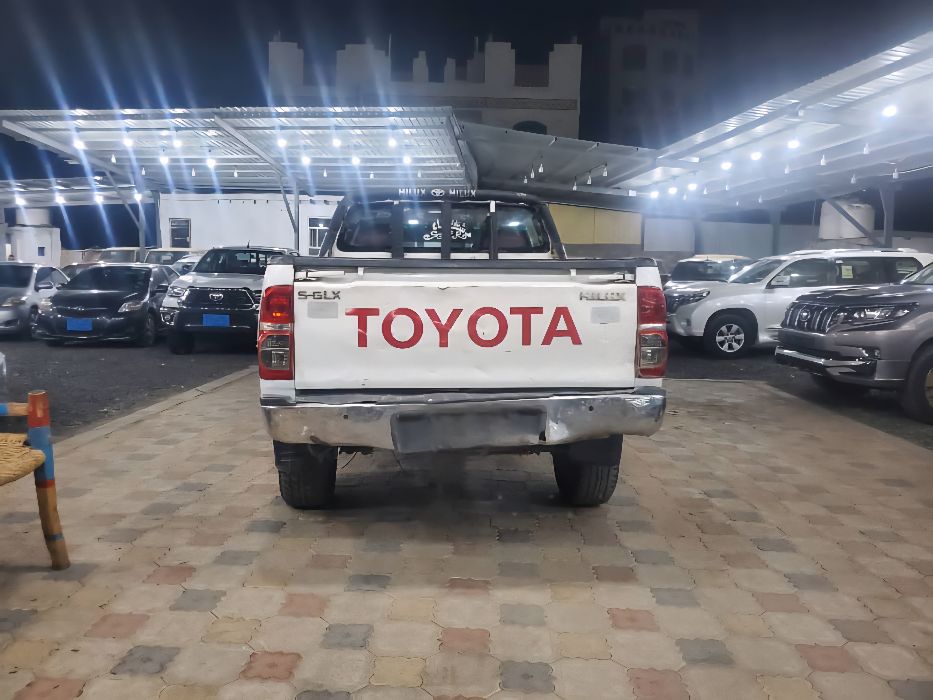 🚘 للبيع تويوتا هيلوكس _موديل2009 _ S_GLX_دبل _ لون أبيض 🤍
السعر: 26,000 ريال سعودي