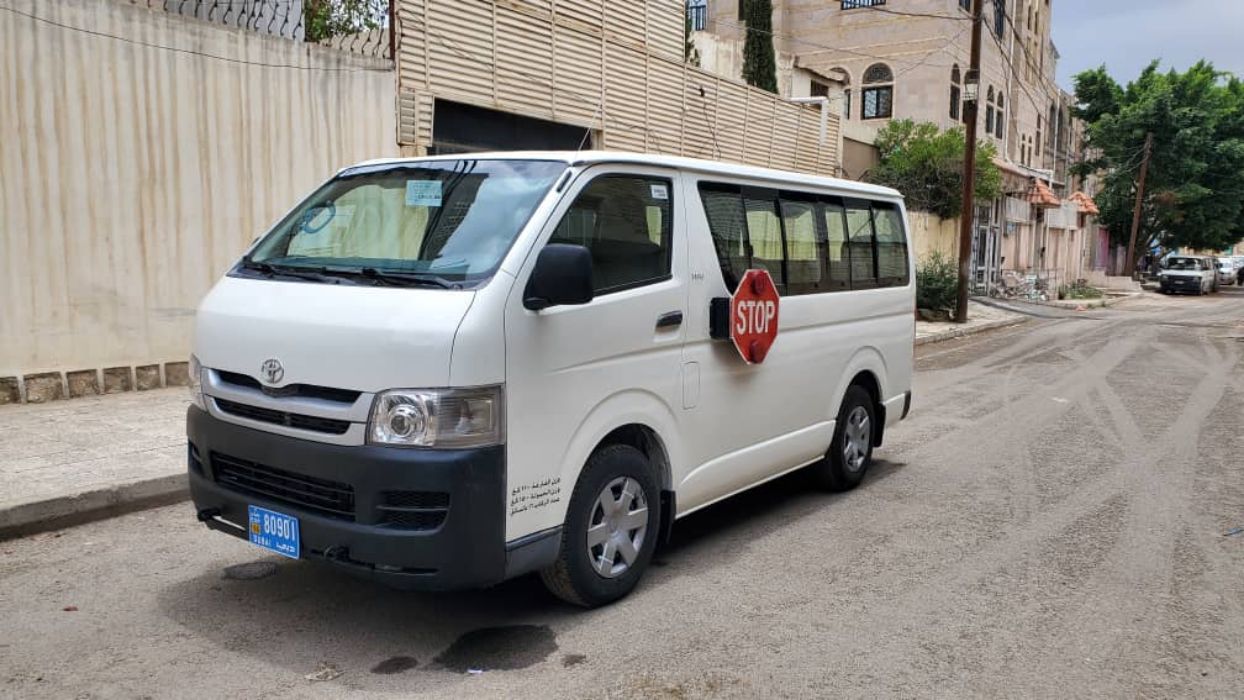 باص تويوتا