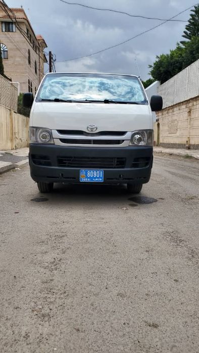 باص تويوتا