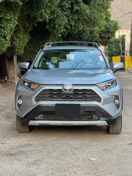 تويوتا RAV4 موديل 2021، هجينة