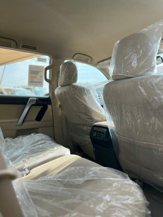 برادو ابيض بدون فتحه