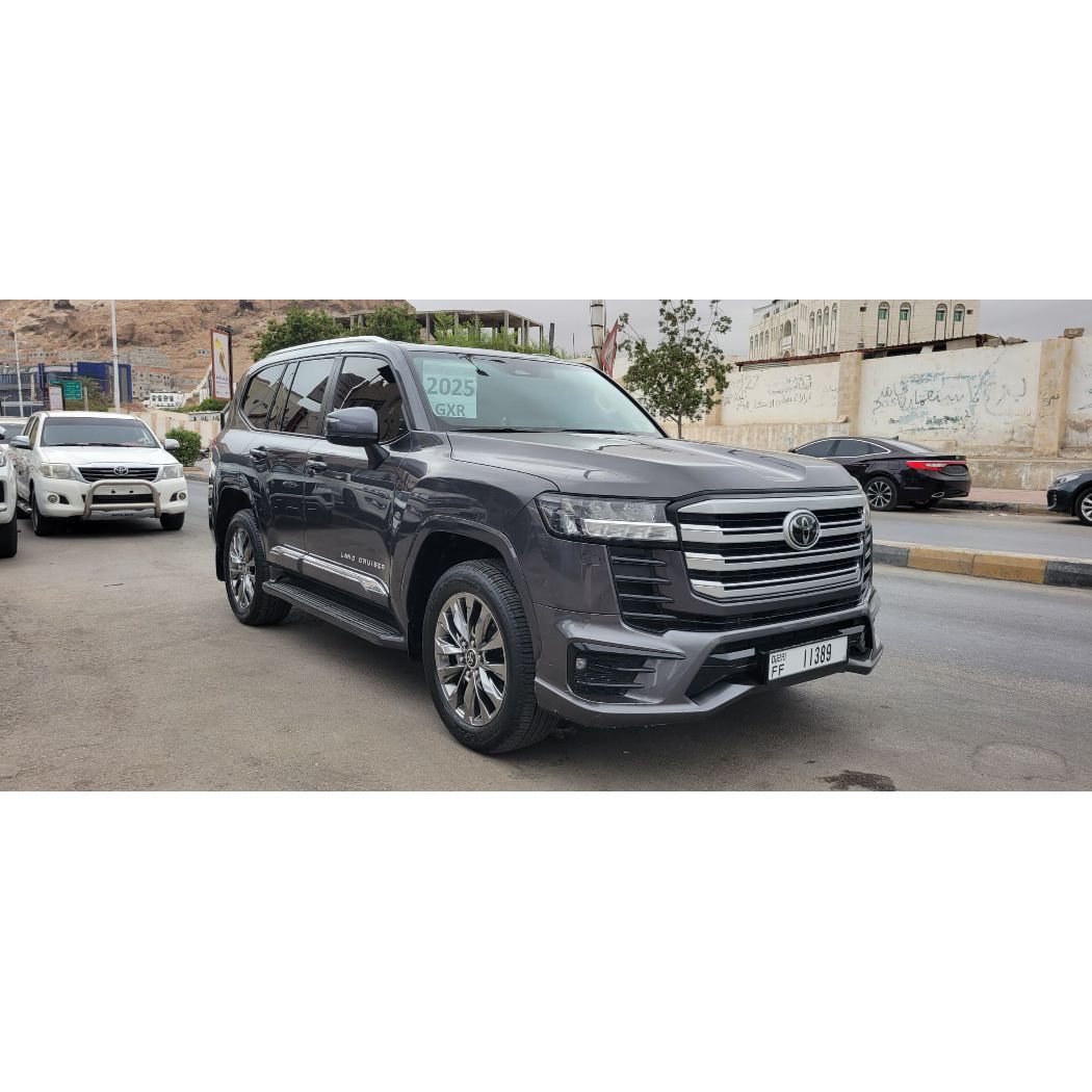 *لاندكروزر صالون *