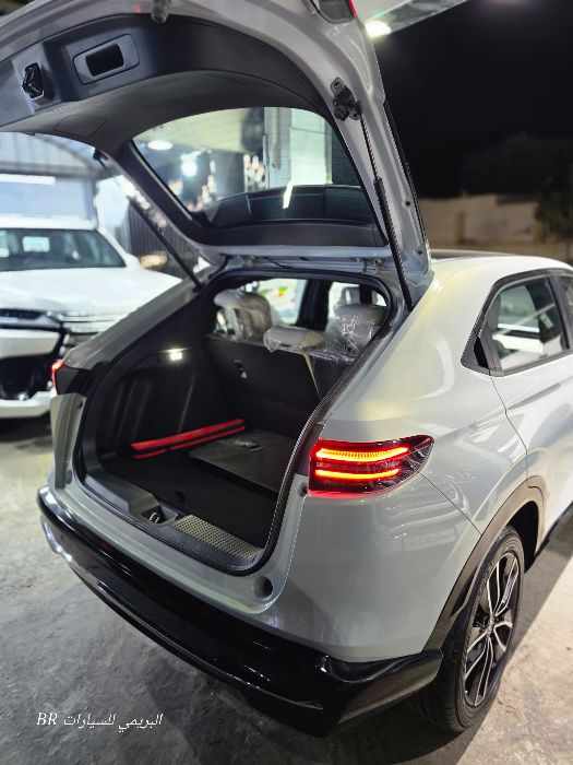 *هوندا HR-V*