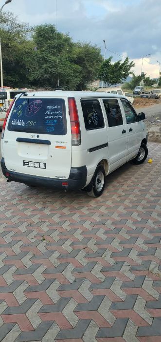 باص زلومه 2004