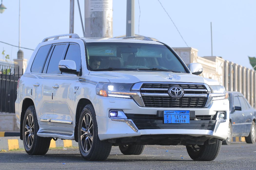 تويوتا لاندكروزر