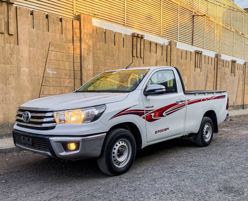 تويوتا  Hybrid