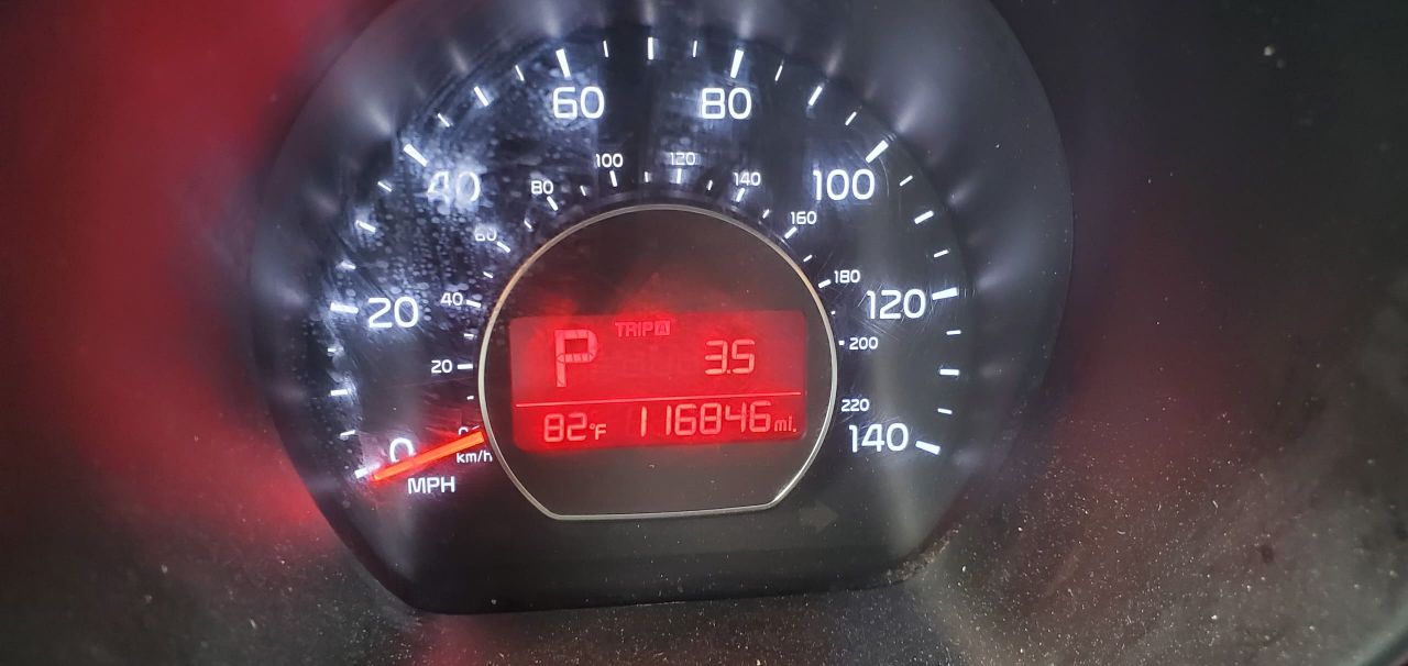 🚘 للبيع كيا سول موديل 2016 _ وارررررد أمريكي _ لون رمادي 🩶
السعر: 6,700 دولار