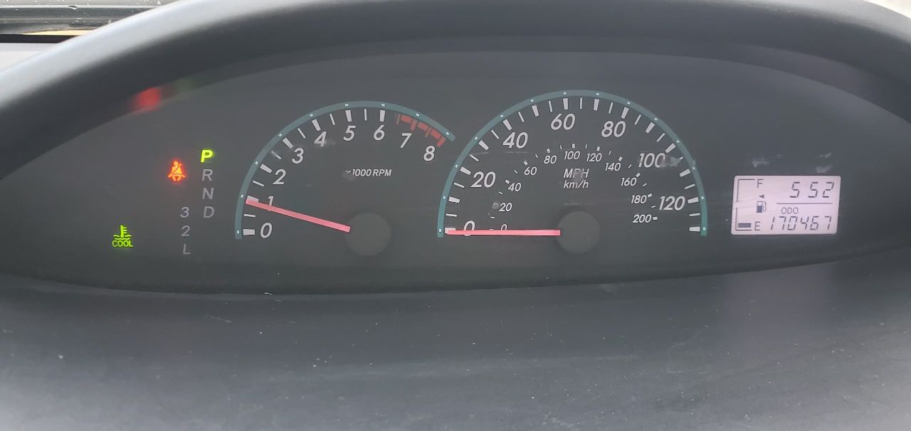 🚘 للبيع تويوتا يارس موديل 2009_شوكتين_ وارررررد أمريكي _لون فضي🩶
السعر: 6,500 دولار