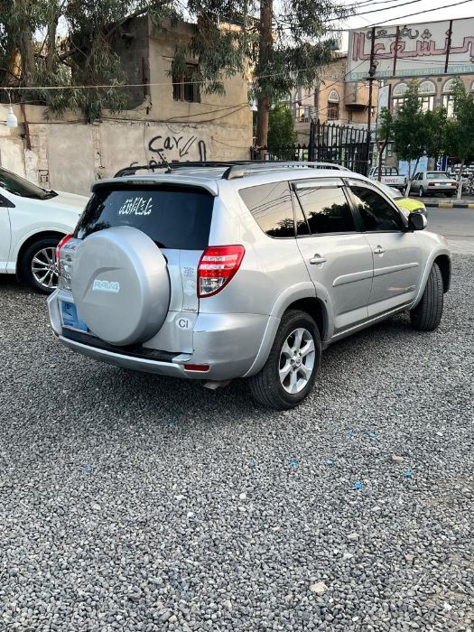 🚘 للبيع تويوتا راف فور موديل 2012_ليميتد(Limited)  وارد أمريكي _لون فضي 🩶
السعر: 8,500 دولار