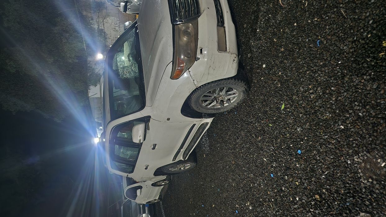 🚘 للبيع تويوتا لاند كروزر صالون GXR موديل 2008 _ خليجي _ لون أبيض 🤍
السعر: 38,000 ريال سعودي
