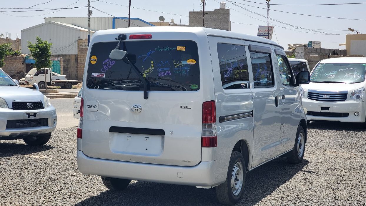 باص تونسي 2014