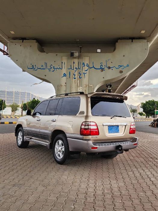 صالون GXR 2005