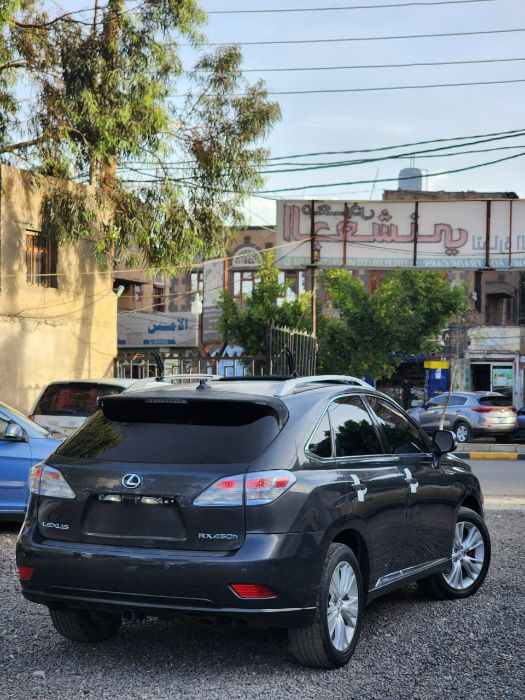لكزس RX 2010