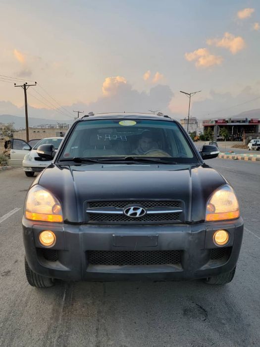 توسان تيواني