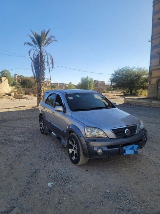 كيا سيرنتو 2004