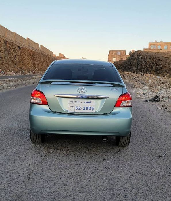 تويوتا يارس 2011