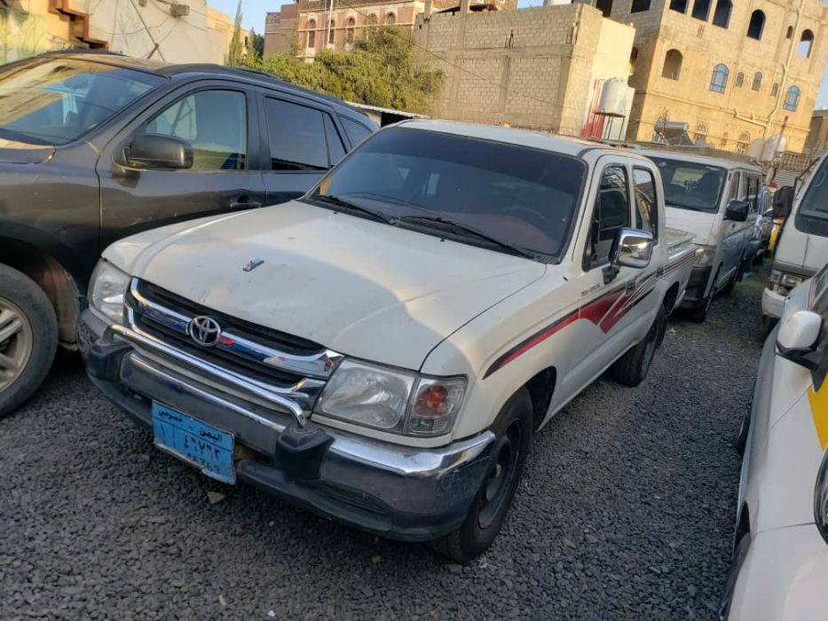 هايلوكس